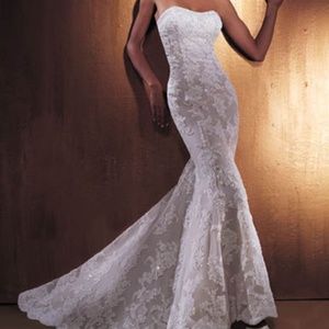 Oleg Cassini Wedding Dress CT229